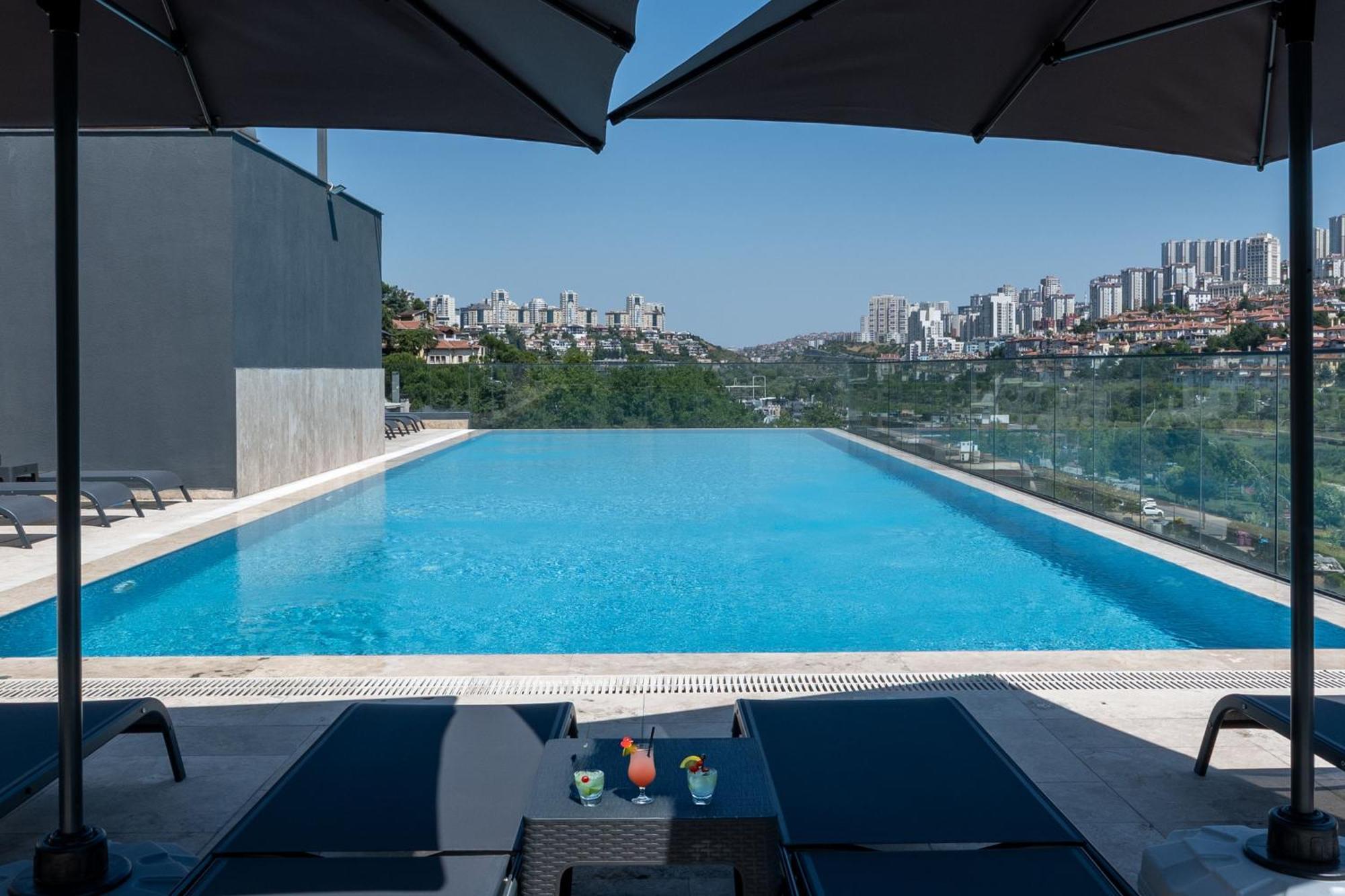 Rusel Park Residence — Photos 3